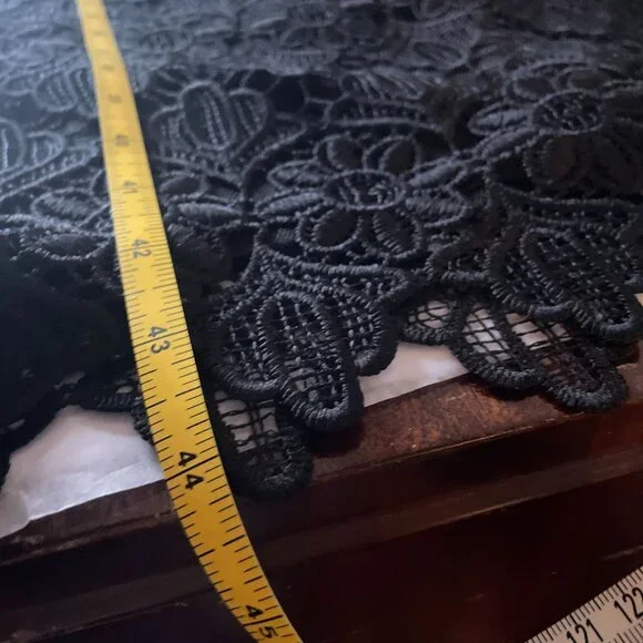 Anthropologie ML Monique Lhuillier Black Floral Lace Sheath Dress Sz 10 - Picture 13 of 16